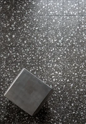 Quintessenza Confetti Nero Grigio 18,6x18,6