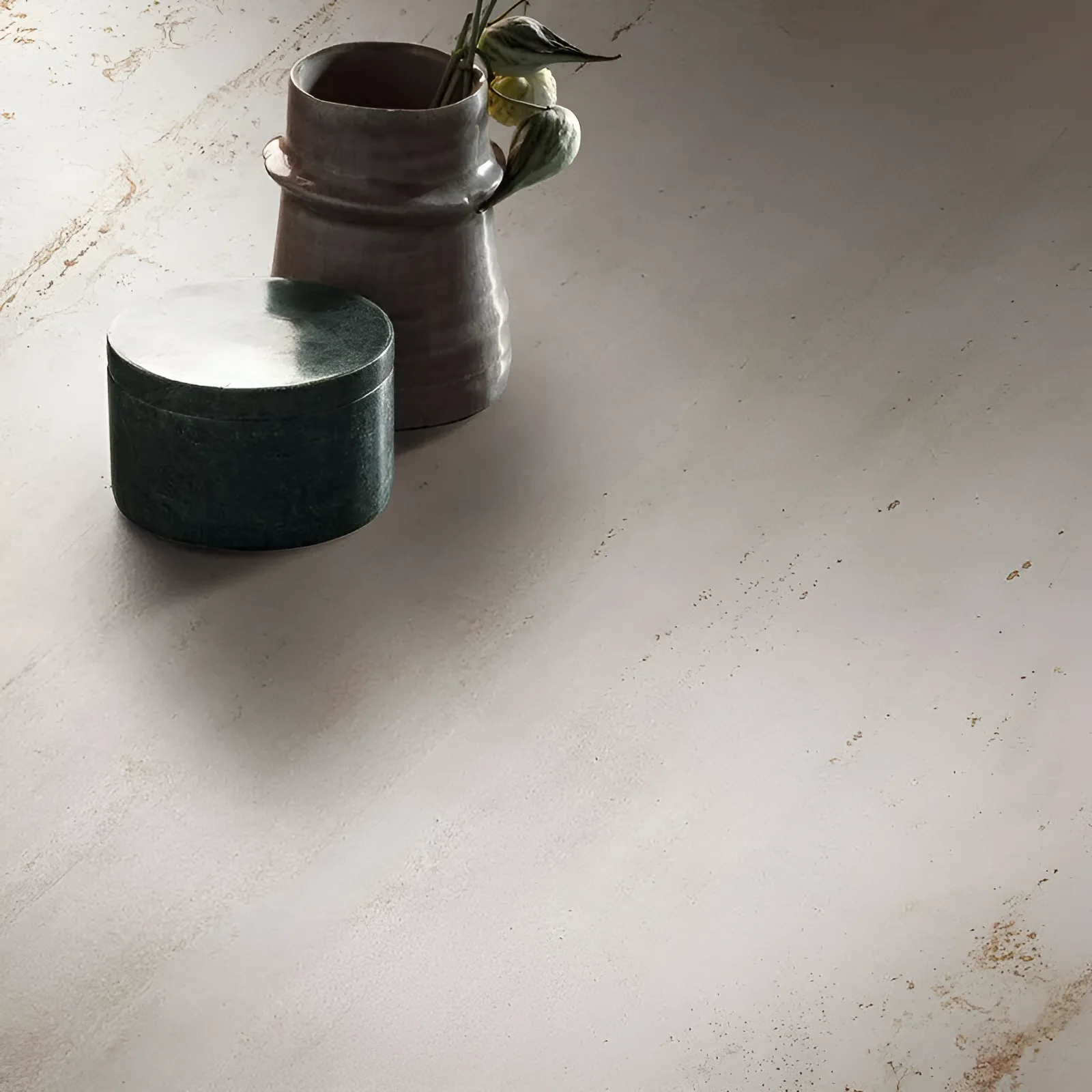 Flaviker Rebel Beige mat 80x80