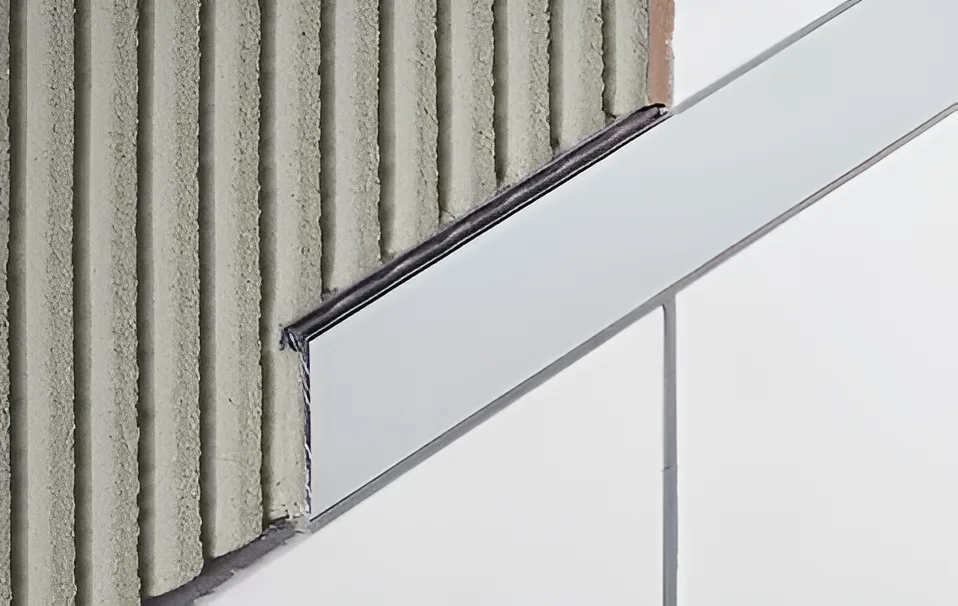 Schlueter DESIGNLINE-ACG sierstrip DL625ACG alu chroom glans L= 2500 mm